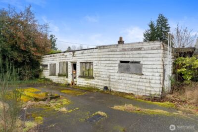 24201 Roberts Drive , Black Diamond, WA 98010 - Photo 4