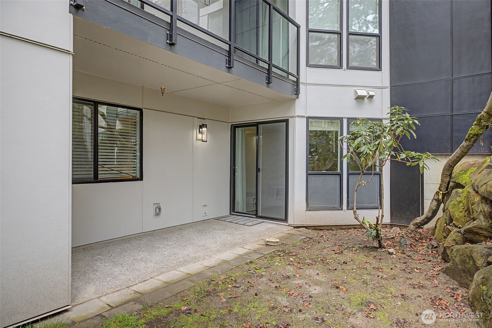 15209 Sunwood Blvd #B 21, Tukwila, WA 98188