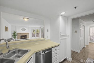 15209 Sunwood Blvd #B 21, Tukwila, WA 98188 - Photo 6