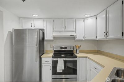 15209 Sunwood Blvd #B 21, Tukwila, WA 98188 - Photo 7