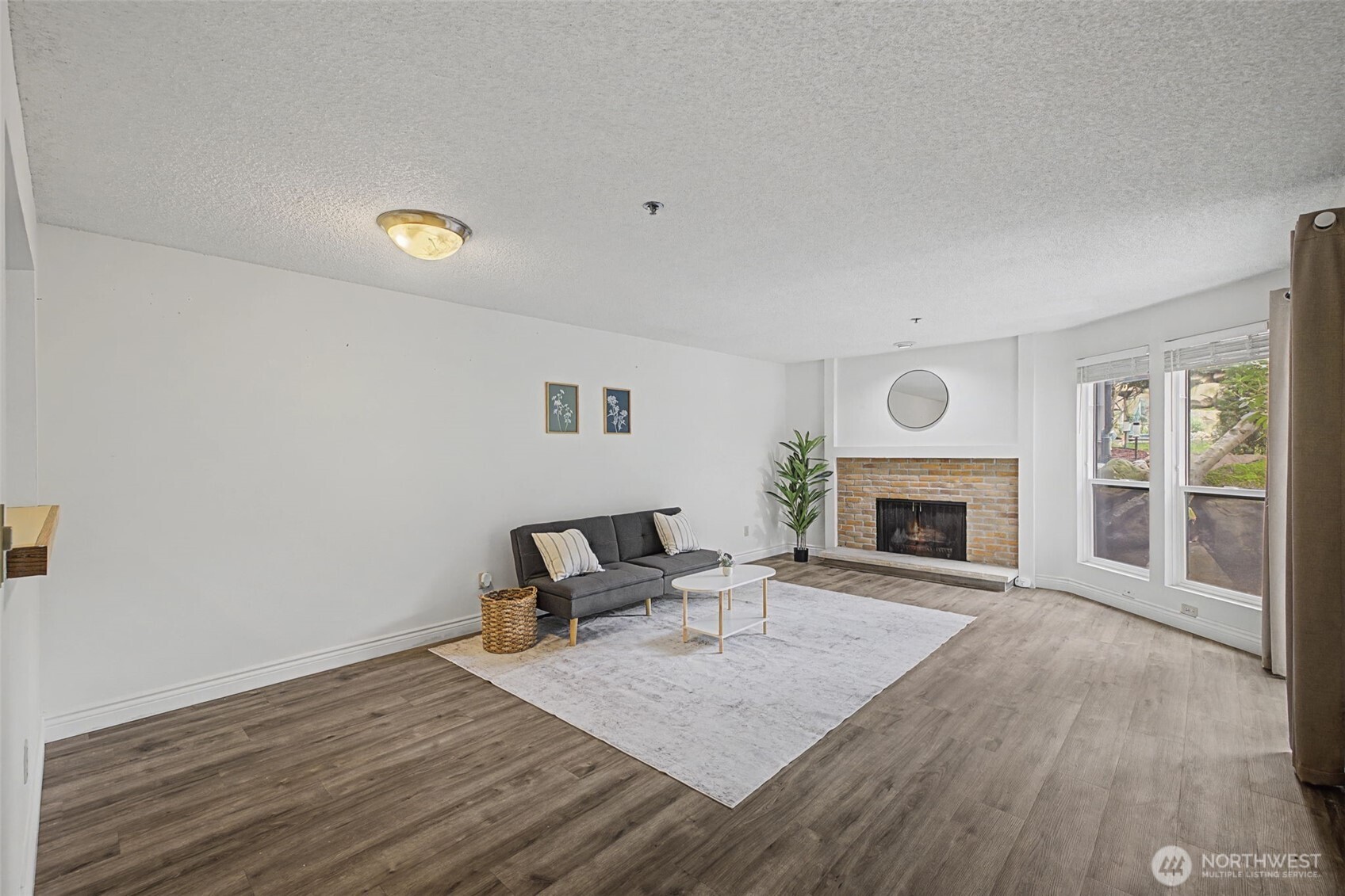 15209 Sunwood Blvd #B 21, Tukwila, WA 98188