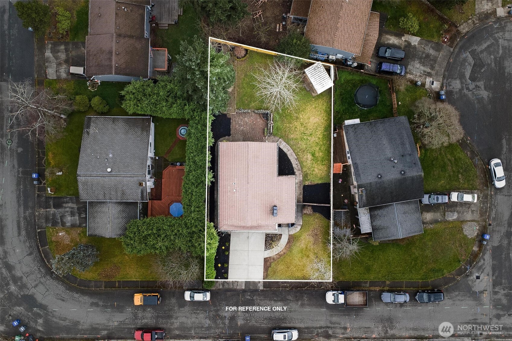 1413 S 275th Place , Des Moines, WA 98198-9405