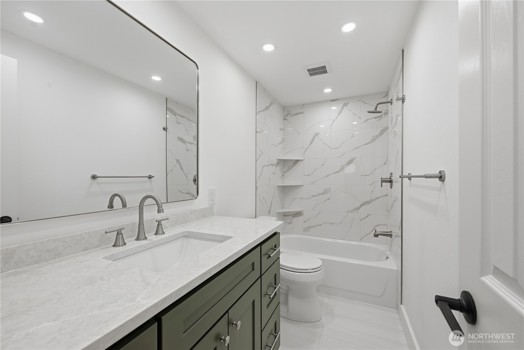 19920 67th Avenue NE #40, Arlington, WA 98223