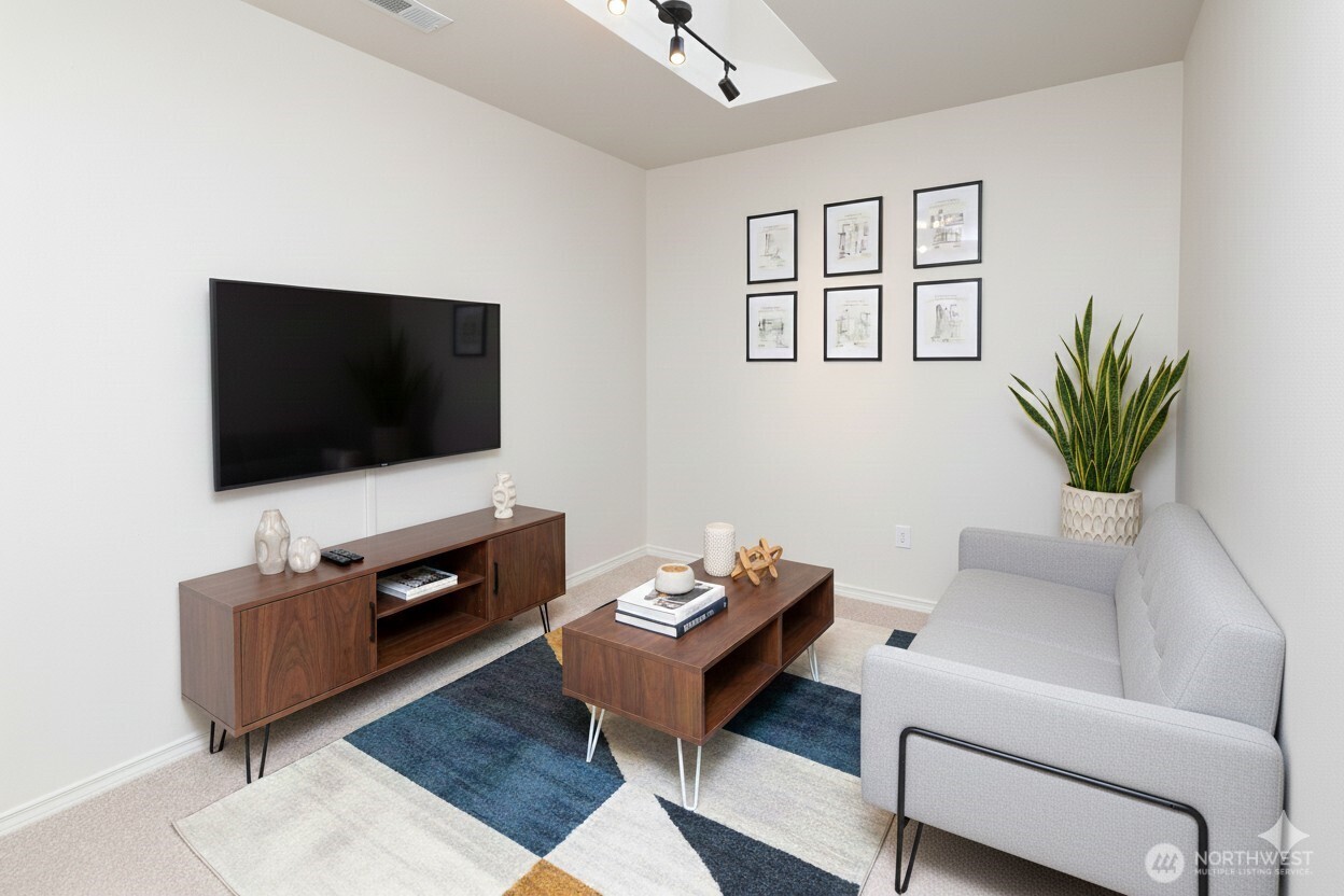 6126 Nathan Way SE #A, Auburn, WA 98092