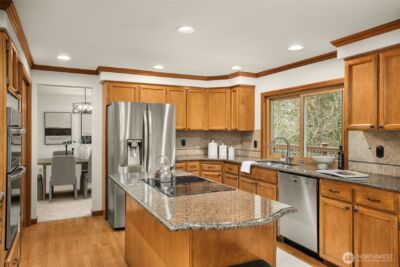 4260 246th Place SE, Sammamish, WA 98029 - Photo 11