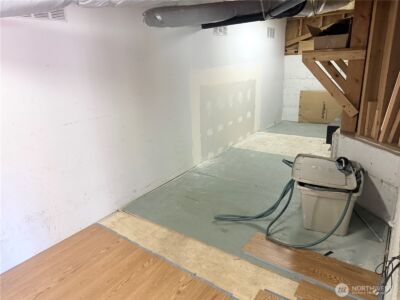 4260 246th Place SE, Sammamish, WA 98029 - Photo 31