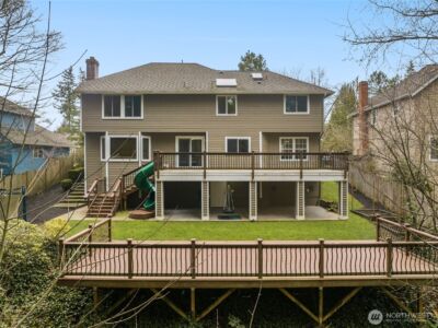 4260 246th Place SE, Sammamish, WA 98029 - Photo 32