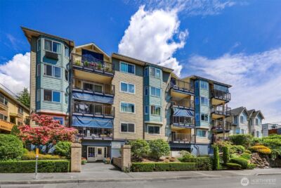 8720 Phinney Avenue N #24, Seattle, WA 98103
