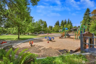 8720 Phinney Avenue N #24, Seattle, WA 98103 - Photo 26