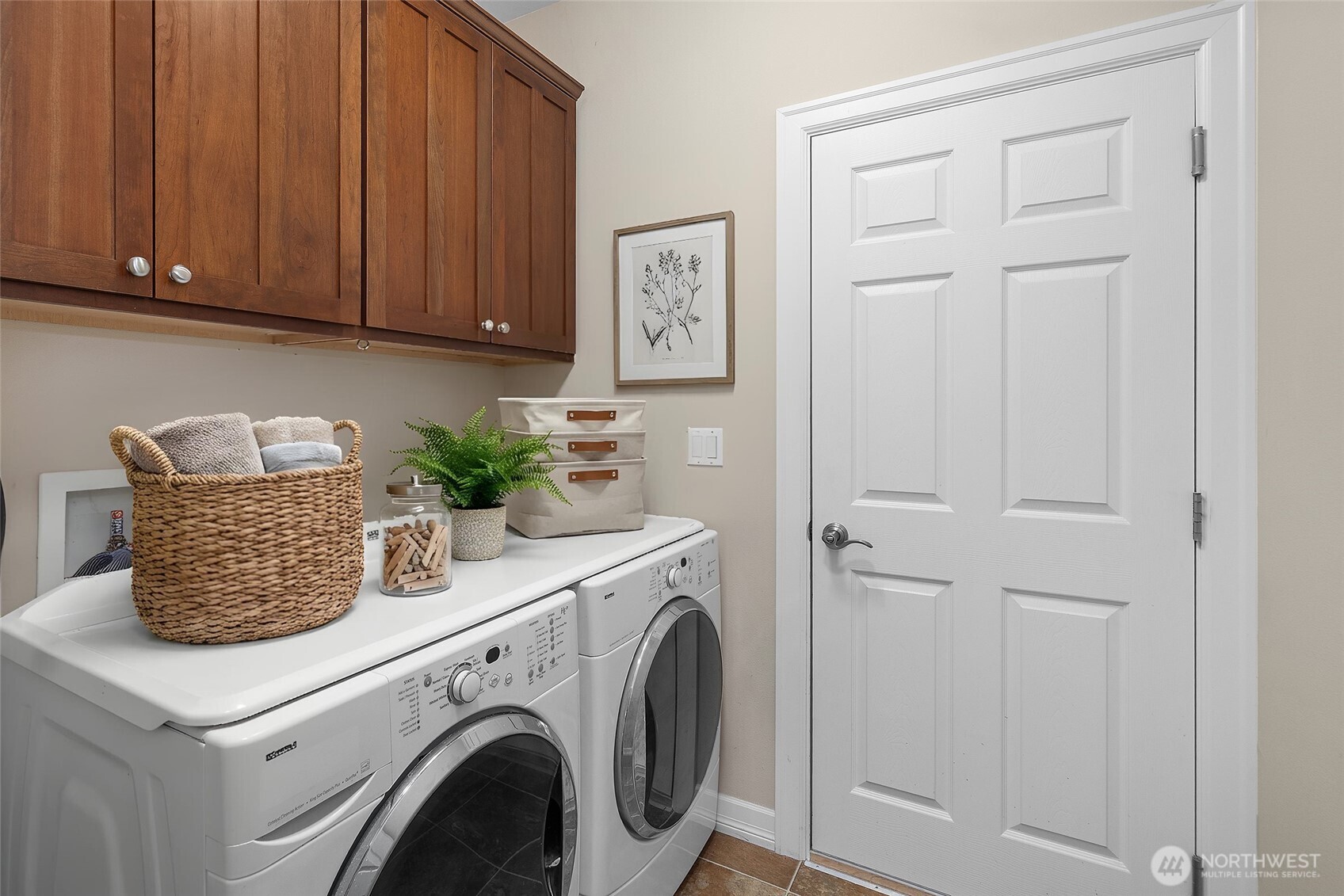 8327 Vashon Drive NE, Lacey, WA 98516