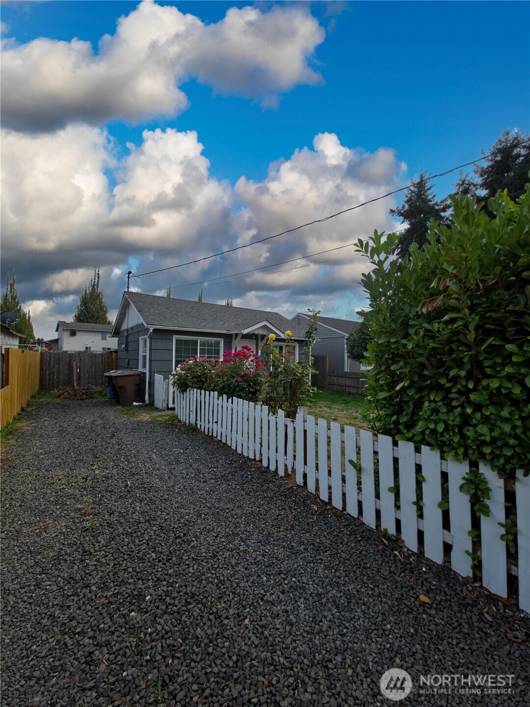 212 Douglas Street , Longview, WA 98632