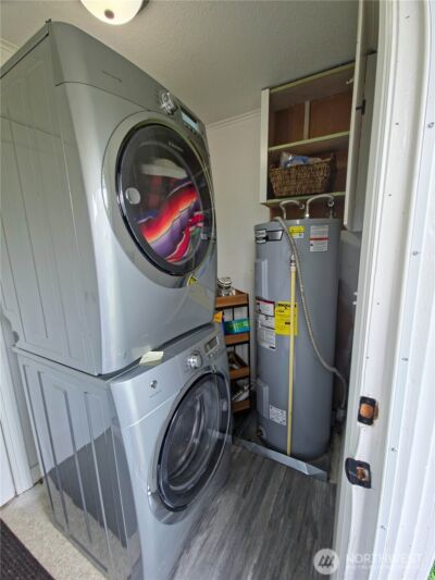 212 Douglas Street , Longview, WA 98632 - Photo 17