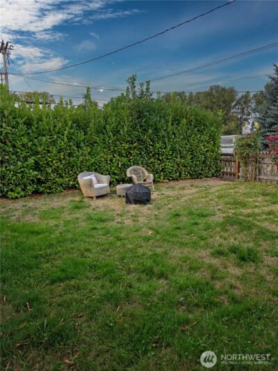 212 Douglas Street , Longview, WA 98632 - Photo 18