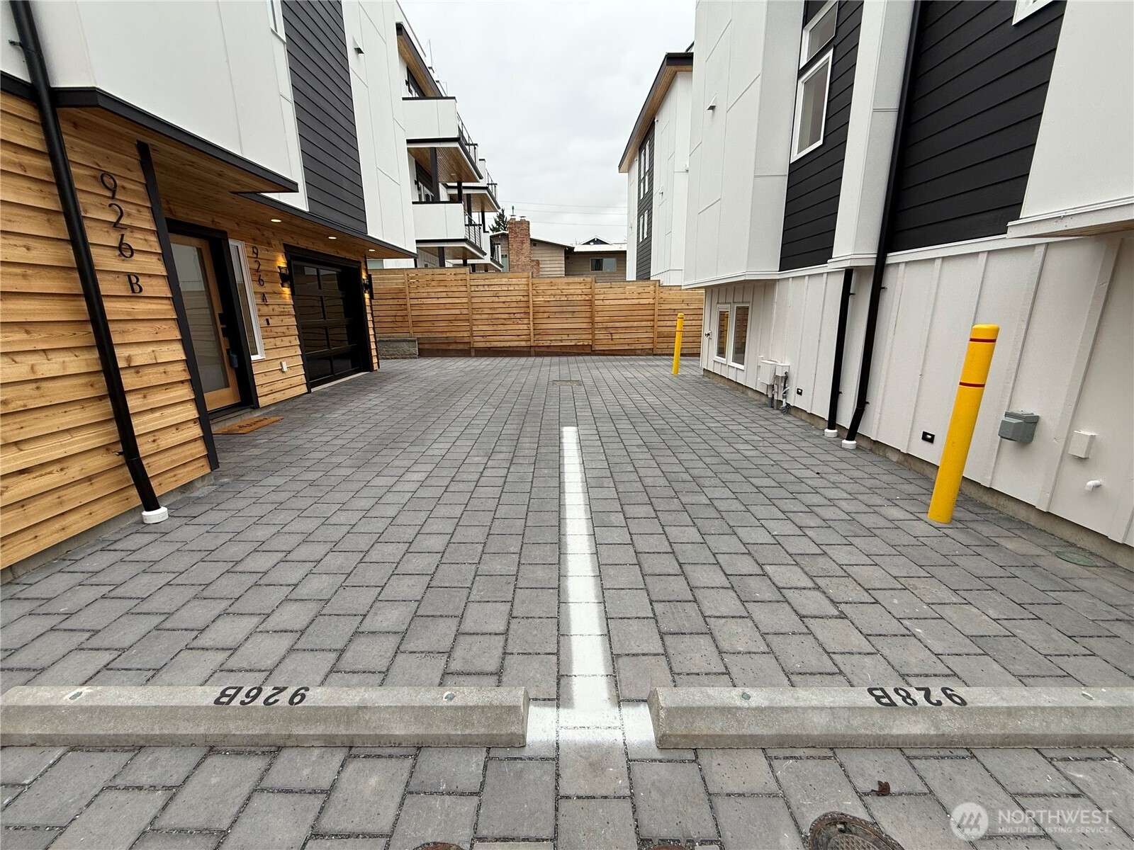 926 NW 57th Street #B, Seattle, WA 98107