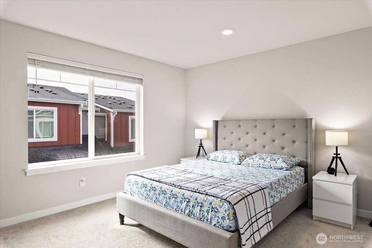 12012 NE 193rd Lane #C, Bothell, WA 98011