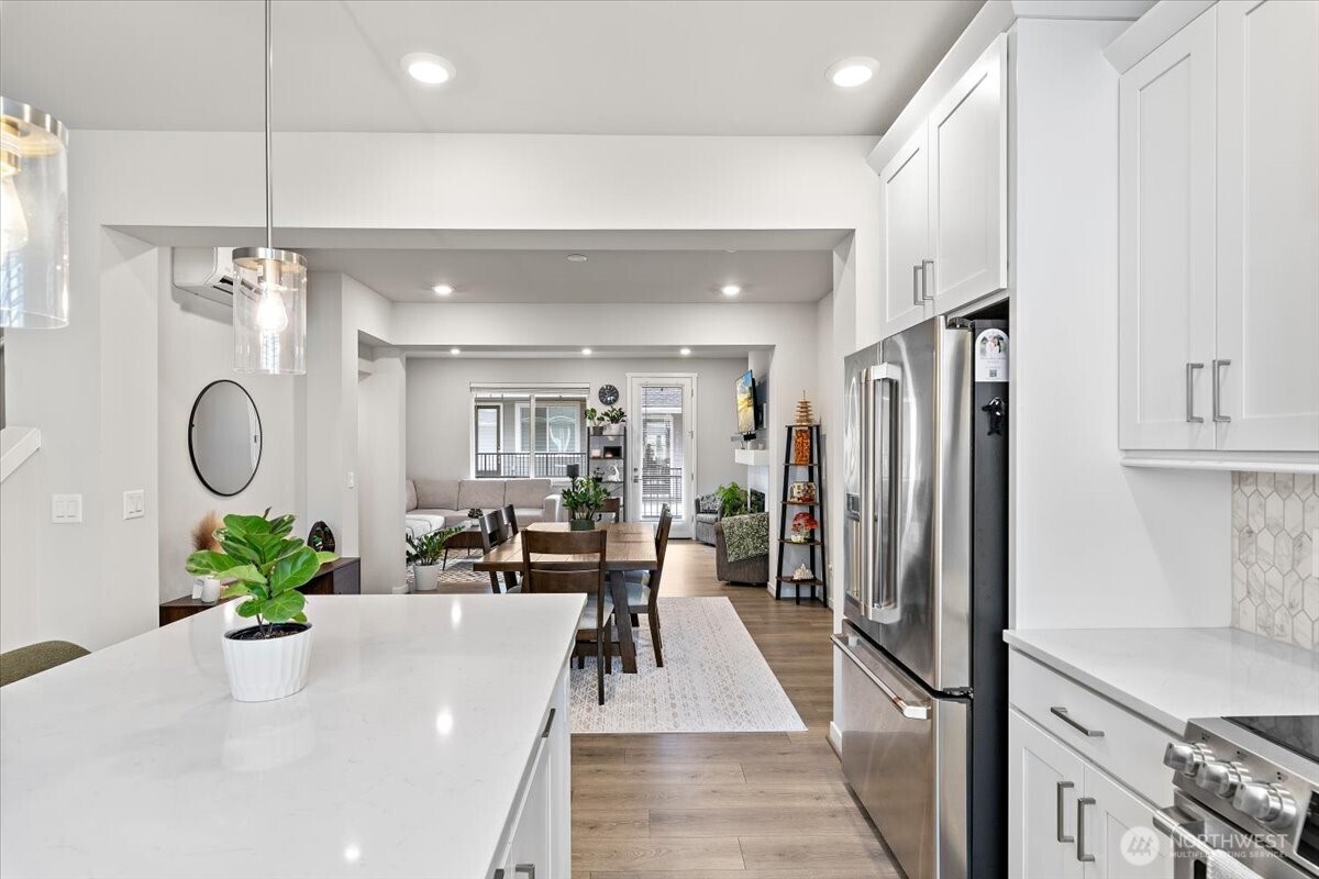 12012 NE 193rd Lane #C, Bothell, WA 98011