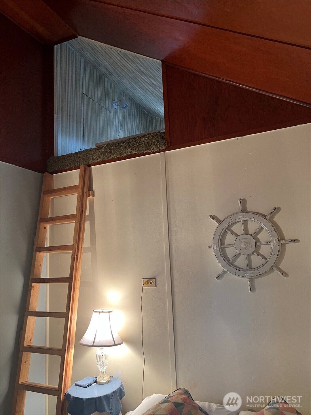 1306 Ocean Beach Blvd S, Long Beach, WA 98631