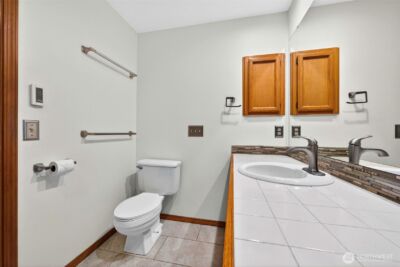 432 3rd Avenue S #B204, Edmonds, WA 98020 - Photo 17