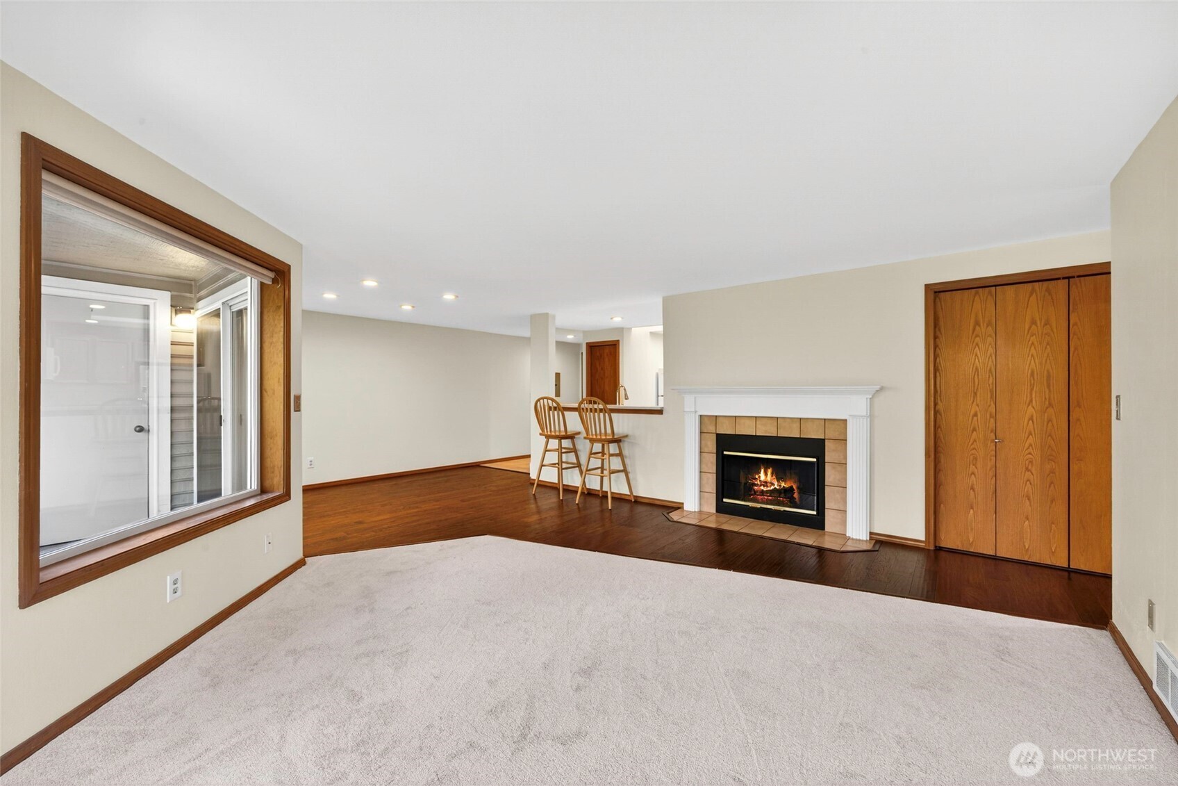 432 3rd Avenue S #B204, Edmonds, WA 98020