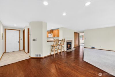 432 3rd Avenue S #B204, Edmonds, WA 98020 - Photo 9