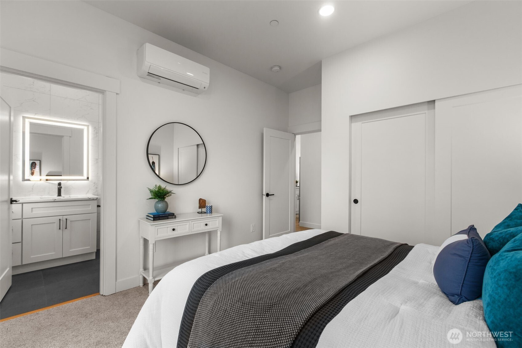 15815 47th Avenue S, Tukwila, WA 98188