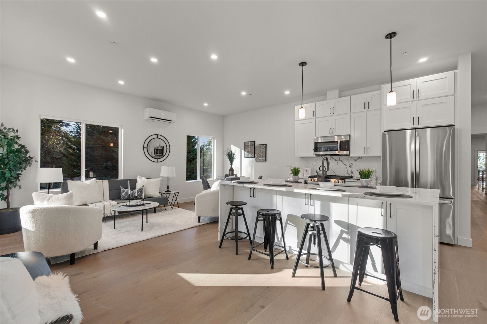 15815 47th Avenue S, Tukwila, WA 98188