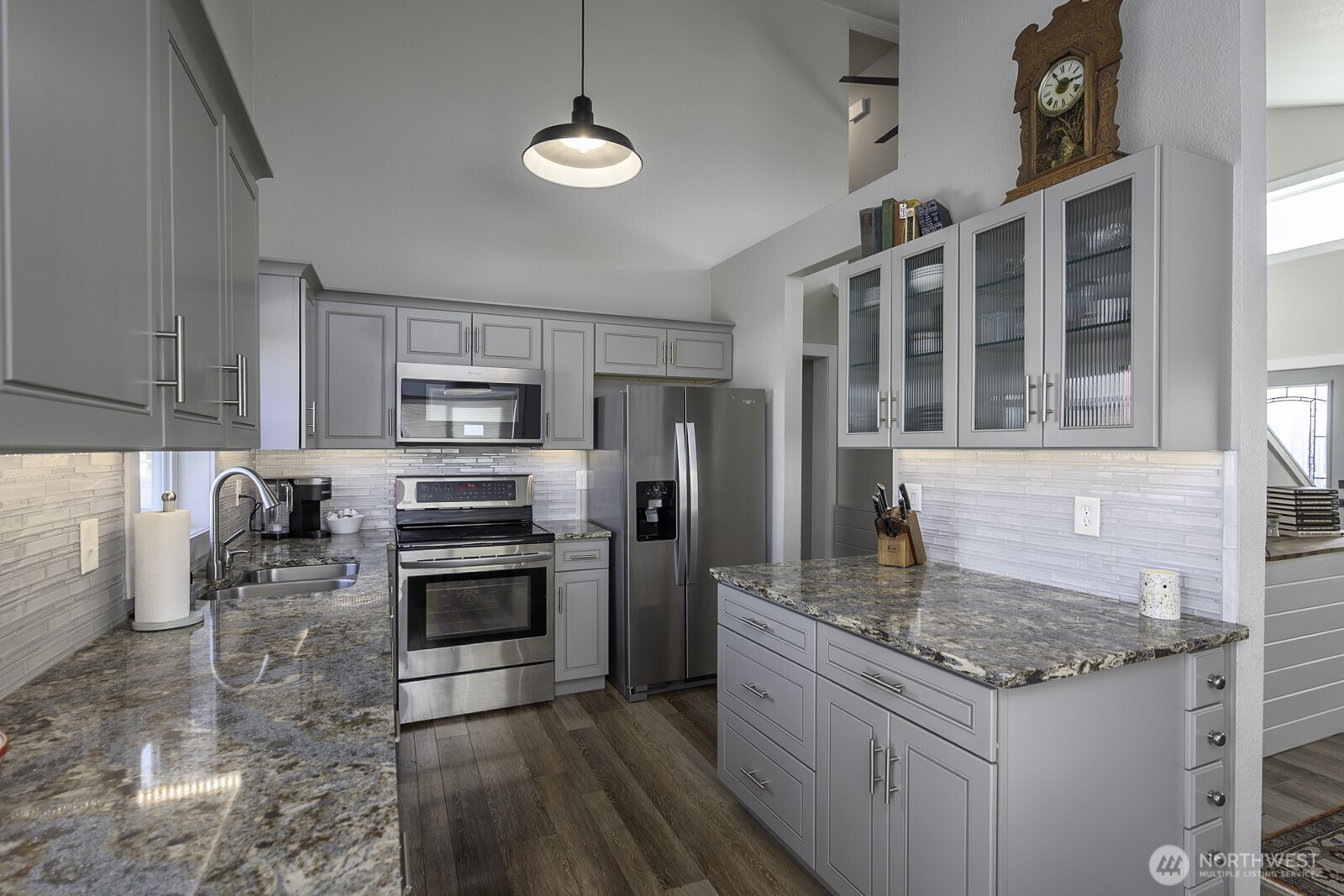 326 N Clark Road , Moses Lake, WA 98837