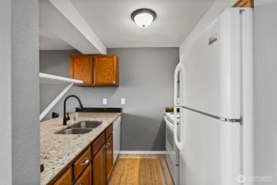 3340 Narrows View Lane NE #103, Bremerton, WA 98310 - Photo 12