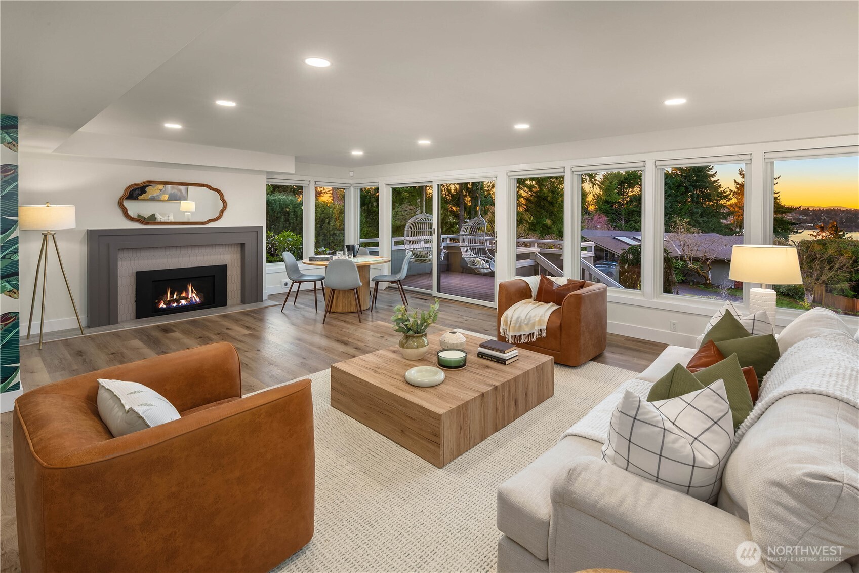 7580 SE 71st Street , Mercer Island, WA 98040