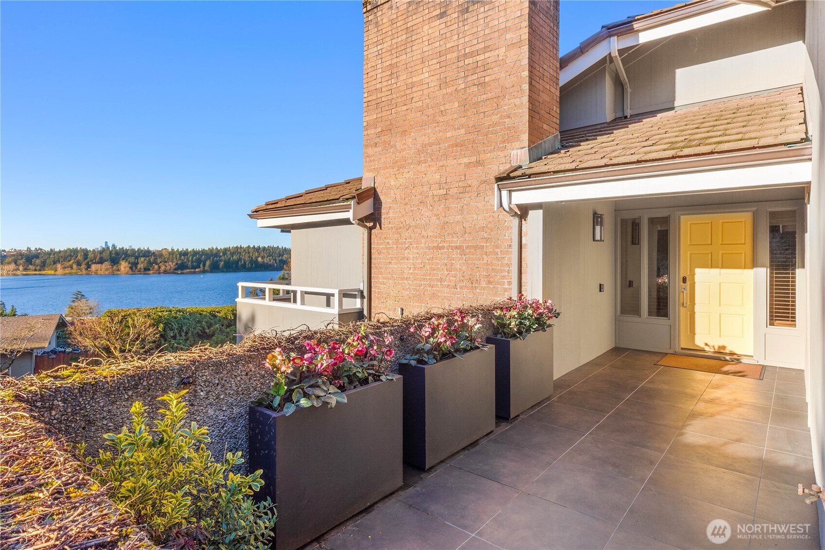 7580 SE 71st Street , Mercer Island, WA 98040