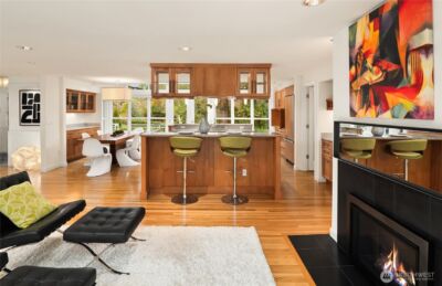 10617 SE 18th Street , Bellevue, WA 98004-7138 - Photo 13