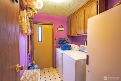 213 Davis Ave. , Brewster, WA 98812 - Photo 16