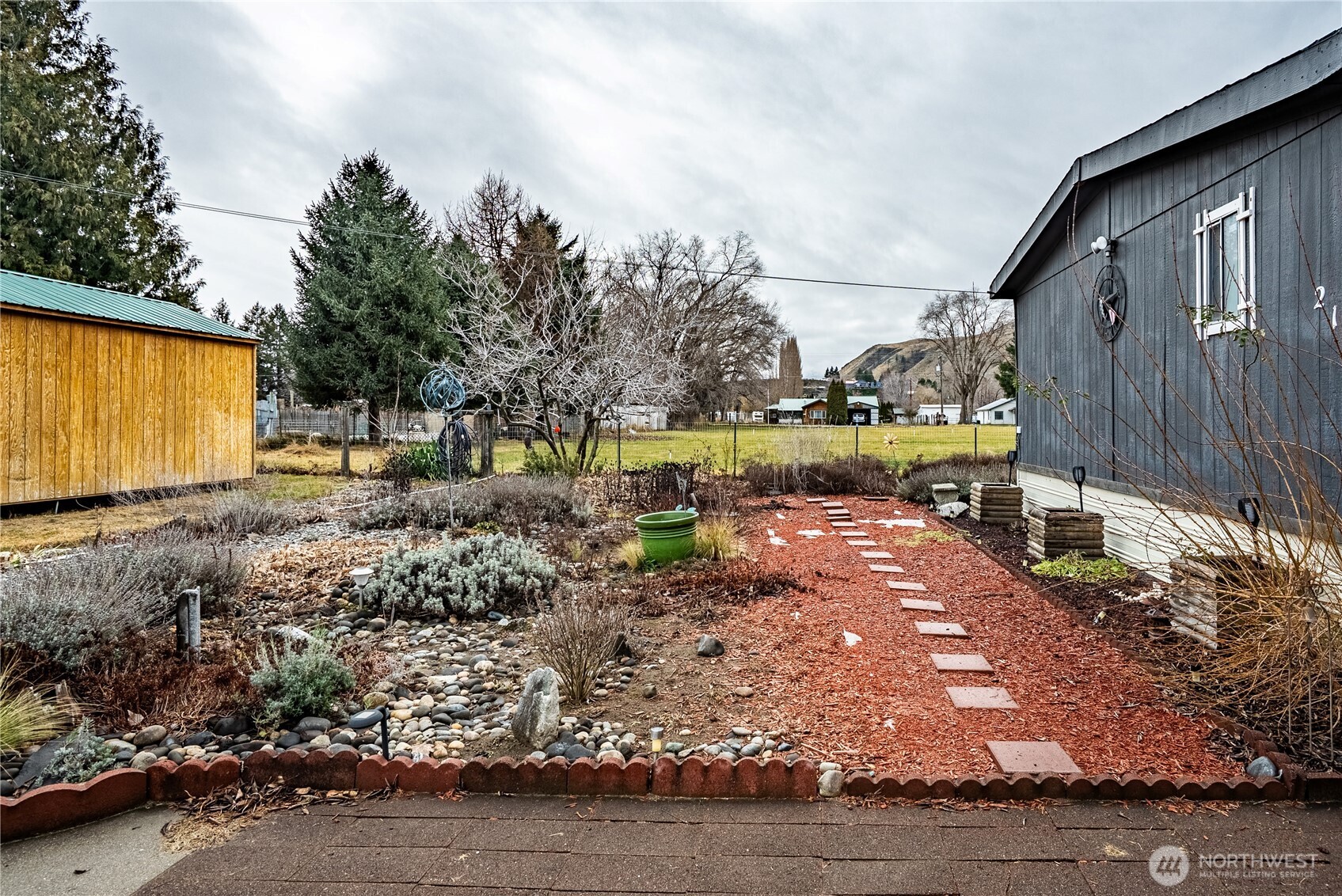 213 Davis Ave. , Brewster, WA 98812