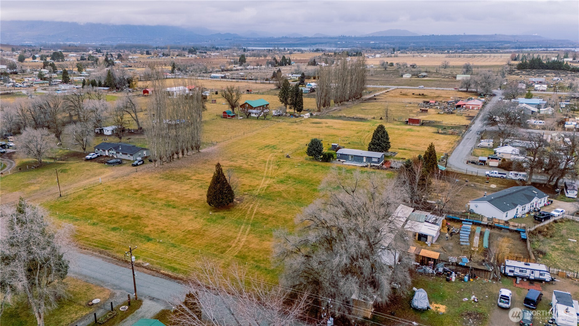 213 Davis Ave. , Brewster, WA 98812