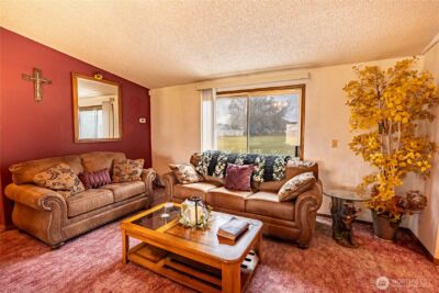 213 Davis Ave. , Brewster, WA 98812 - Photo 6