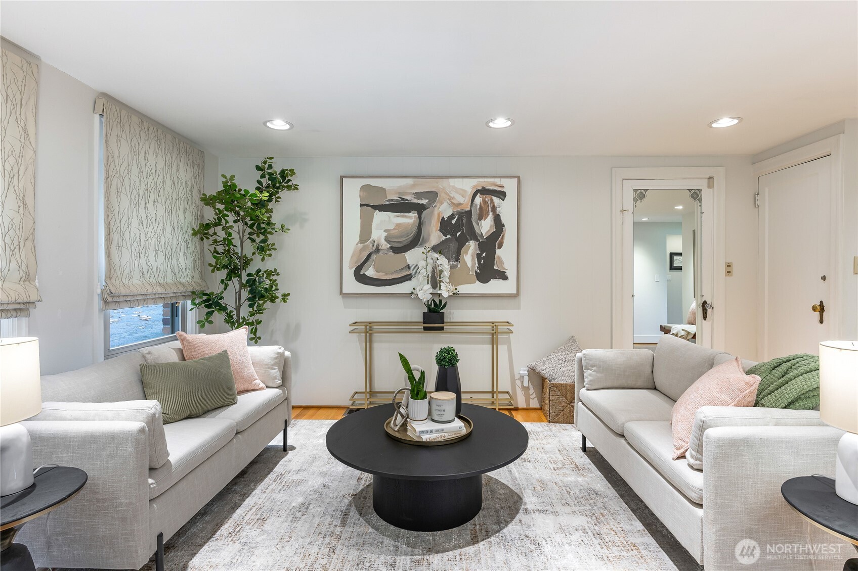 14026 Riviera Place NE, Seattle, WA 98125