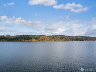 14026 Riviera Place NE, Seattle, WA 98125 - Photo 39