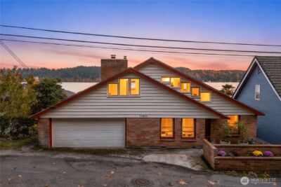 14026 Riviera Place NE, Seattle, WA 98125 - Photo 8