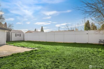 803 Dayton Avenue NE, Renton, WA 98056-3640 - Photo 13