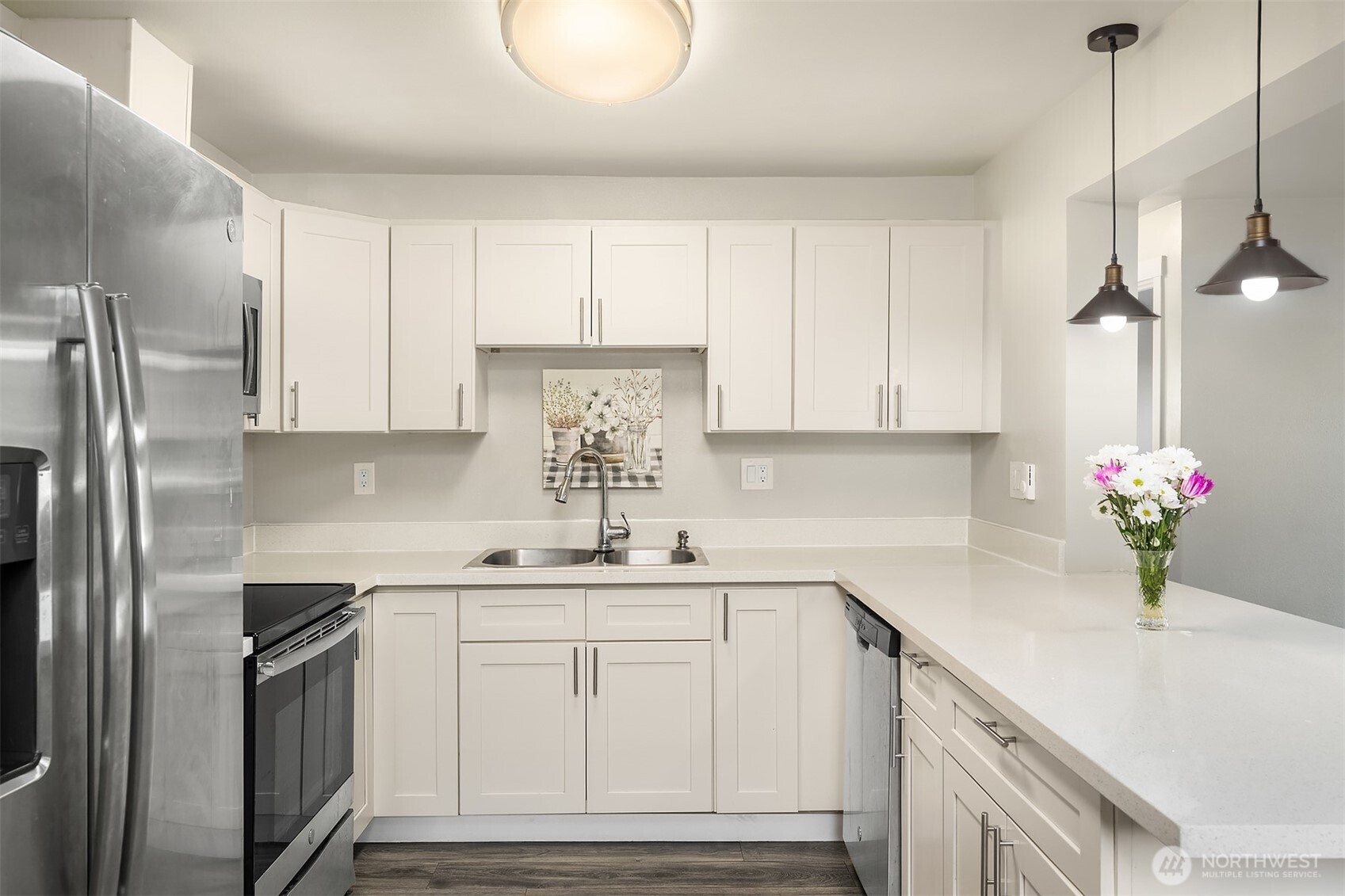 803 Dayton Avenue NE, Renton, WA 98056-3640