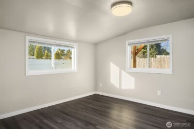 803 Dayton Avenue NE, Renton, WA 98056-3640 - Photo 7