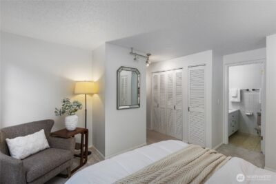 16521 NE 1st Place , Bellevue, WA 98008 - Photo 21