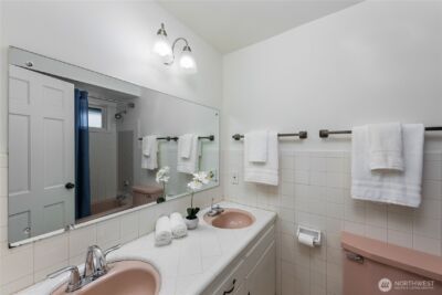 16521 NE 1st Place , Bellevue, WA 98008 - Photo 23