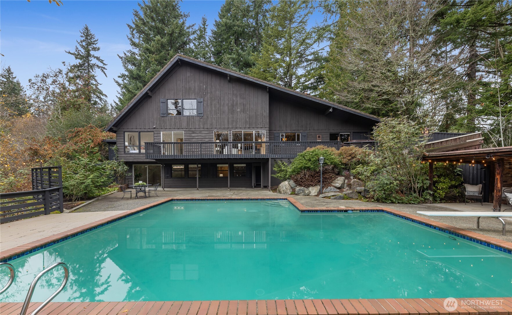 16521 NE 1st Place , Bellevue, WA 98008