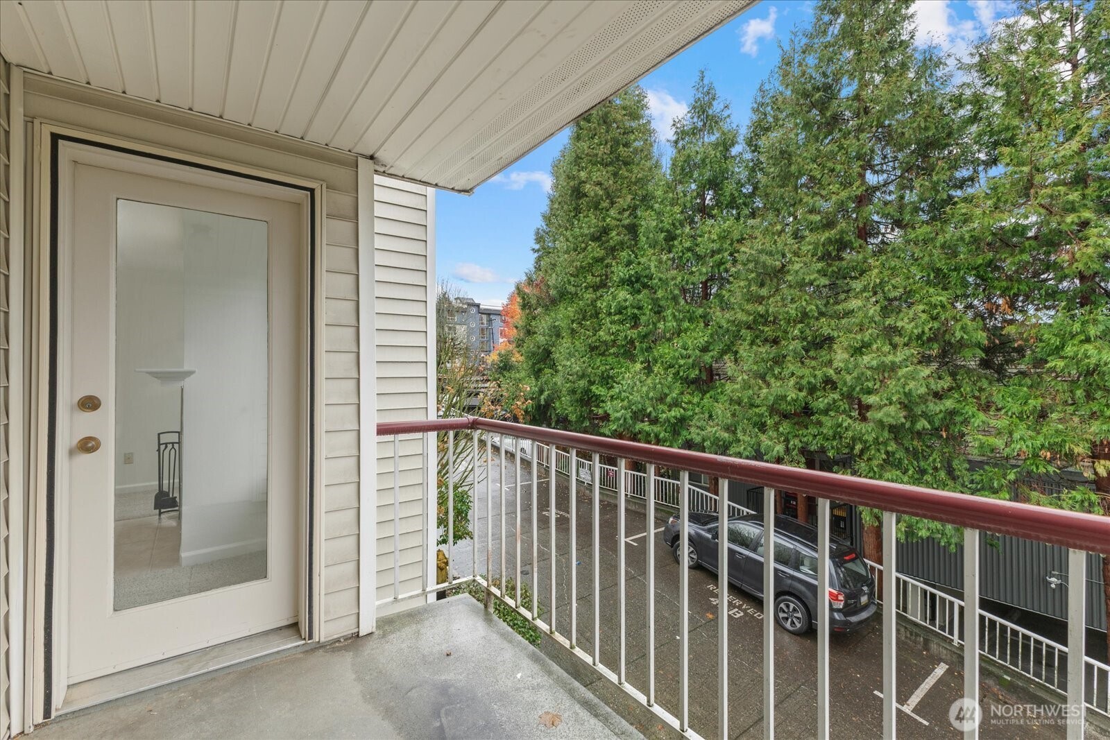 132 NE 95th Street #B309, Seattle, WA 98115