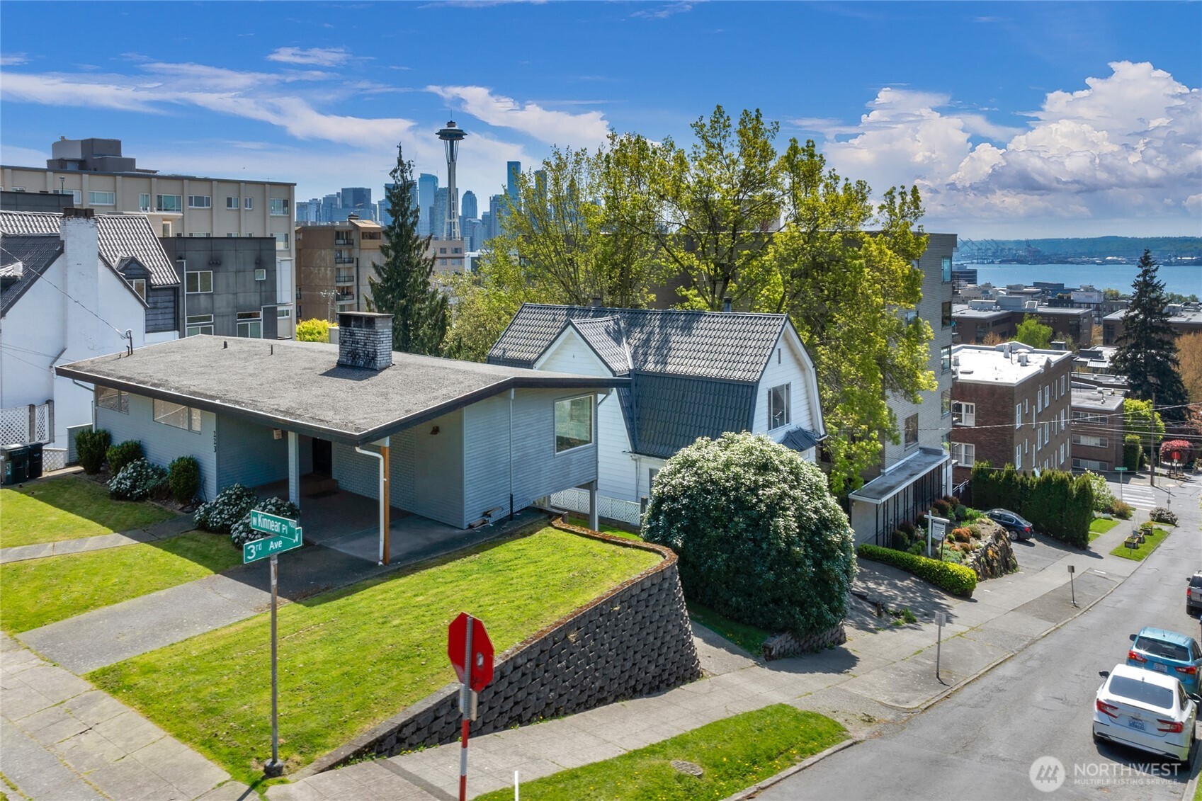 223 W Kinnear Place , Seattle, WA 98119-3730