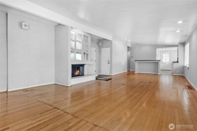 223 W Kinnear Place , Seattle, WA 98119-3730 - Photo 10