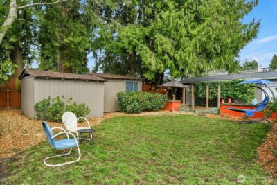 8415 238th Street SW, Edmonds, WA 98026-8938 - Photo 15