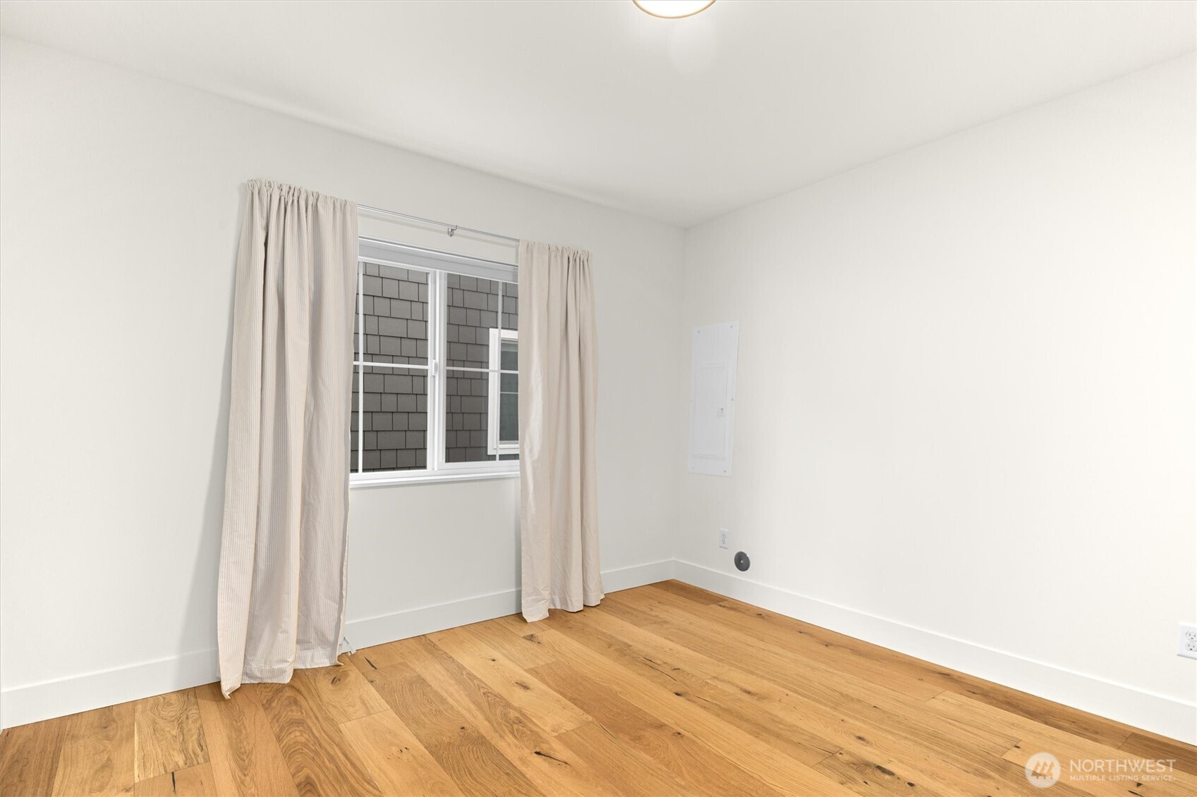 2815 E Denny Way #B, Seattle, WA 98122