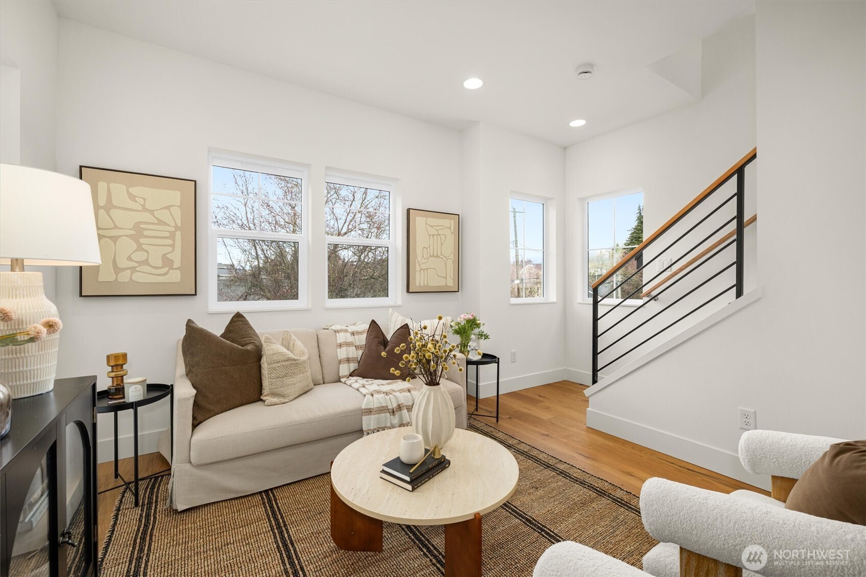 2815 E Denny Way #B, Seattle, WA 98122